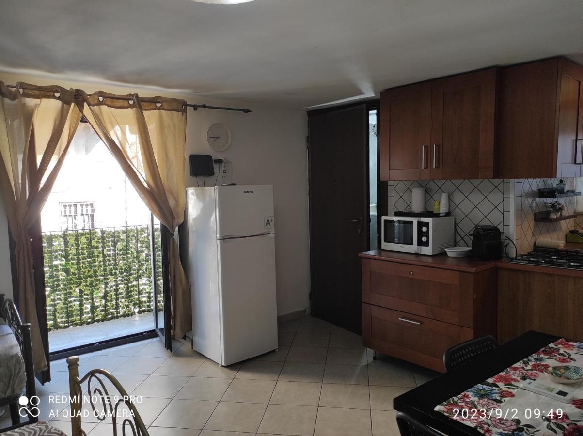 Valenti Acomodação com café da manhã Catânia Exterior foto
